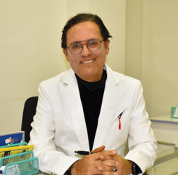 DR. JAVIER ROSALES ZAVALA